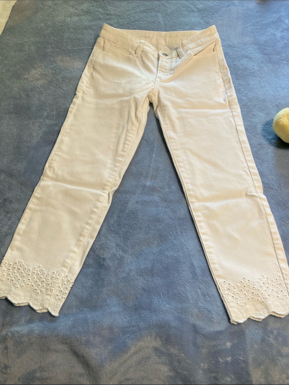 Talbots White Cropped Eyelet Hem Jeans